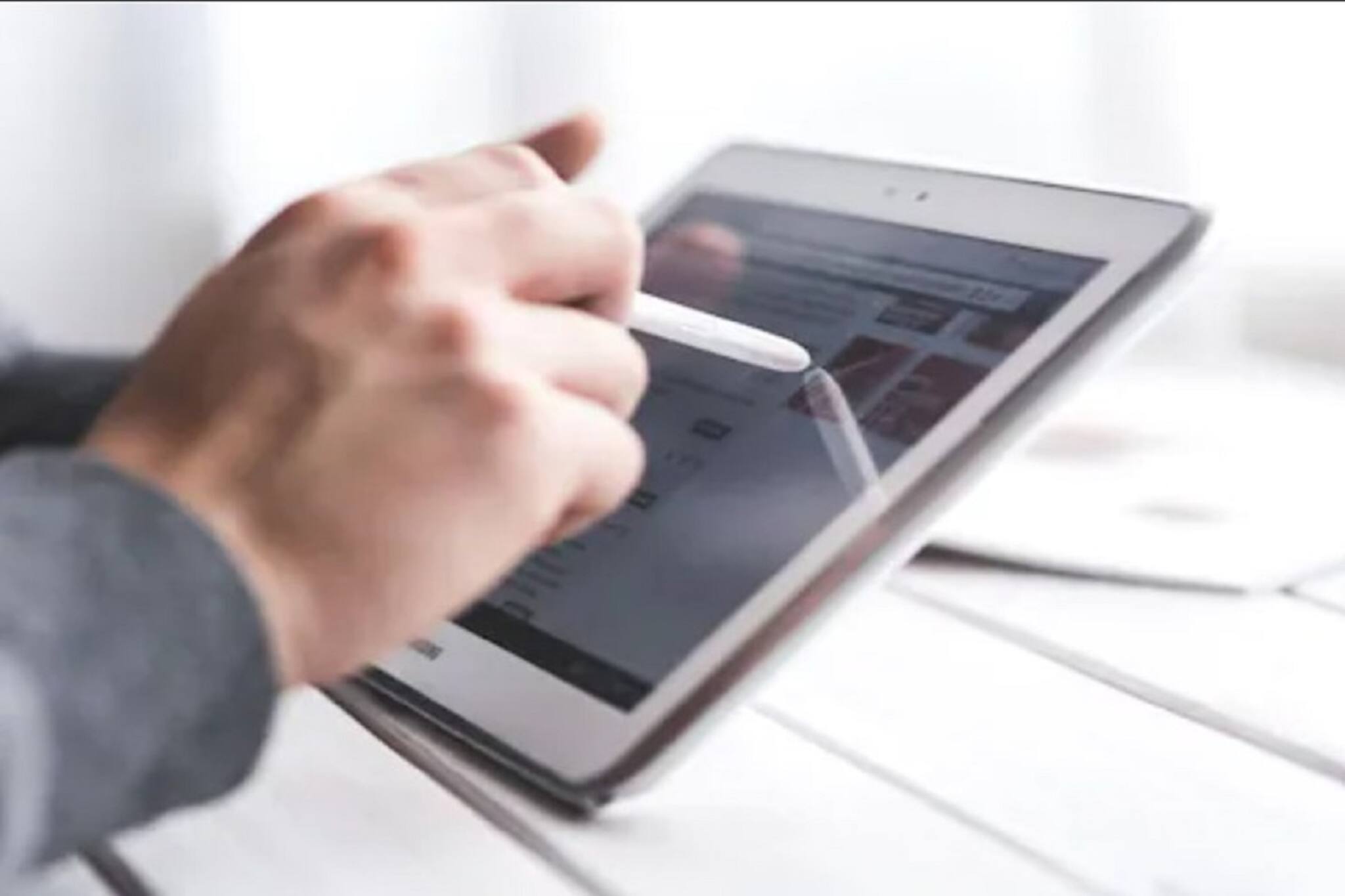 Qualimate Tablet: বিদ্যুৎ বা ইন্টারনেটের খরচ নেই! মাত্র ২৭৫ টাকায় পাওয়া যাবে এই ট্যাবলেট! এখুনি জানুন