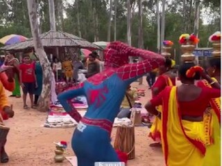 Spiderman Dance