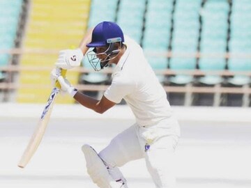 বাংলার জার্সিতে আর দেখা যাবে না সুদীপকে বাংলার জার্সিতে আর দেখা যাবে না সুদীপকে