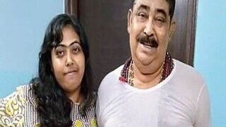 মেয়ে সুকন্যার সঙ্গে অনুব্রত মণ্ডল। ফাইল ছবি। 