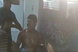 শিক্ষককে বেঁধে বেধড়ক মার