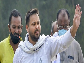 নতুন এই আদেশটি সোশ্যাল মিডিয়ায় শেয়ার করেছেন তেজস্বী।