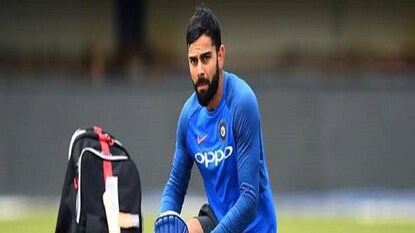 বাবর নন, বিরাটই স্বপ্নের নায়ক পাকিস্তানে বাবর নন, বিরাটই স্বপ্নের নায়ক পাকিস্তানে