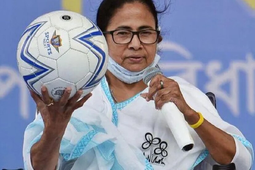 খেলা হবে। কী অর্থ এমন স্লোগানের! মমতা বন্দ্যোপাধ্যায় এতদিন এই নিয়ে কিছু বলেননি। এবার বললেন। বোঝালেন খেলা হবে স্লোগানের মানে কী!