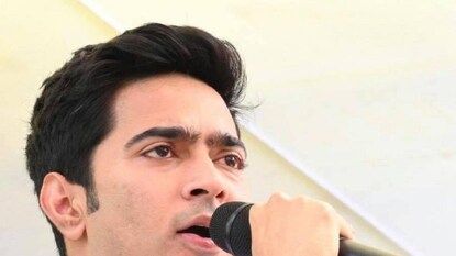 চা বলয়ে অভিষেকের সমাবেশ চা বলয়ে অভিষেকের সমাবেশ