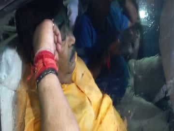 অনুব্রত মণ্ডল 