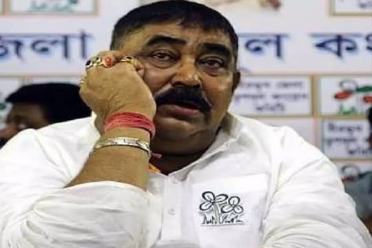 অনুব্রতর সওয়ালেও বাঙালি আইনজীবী!