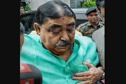অনুব্রত কি গ্রেফতার নাকি আটক?