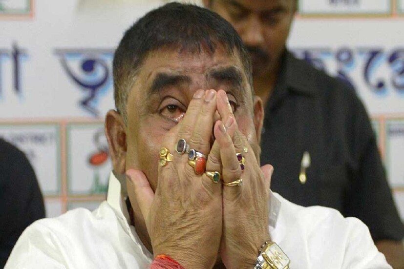  সিবিআই সূত্রের দাবি, এই সমস্ত সম্পত্তির বেশিরভাগই ২০১৪ থেকে ২০১৭ সালের মধ্যে নথিভুক্ত হয়েছিল৷ সিবিআই-এর সন্দেহ, গরু পাচারের টাকা দিয়েই নামে বেনামে এই বিপুল পরিমাণ সম্পত্তি কেনা হয়েছে৷ পর্যাপ্ত প্রমাণ পেলে এই সম্পত্তি বাজেয়াপ্তও করা হতে পারে৷ 