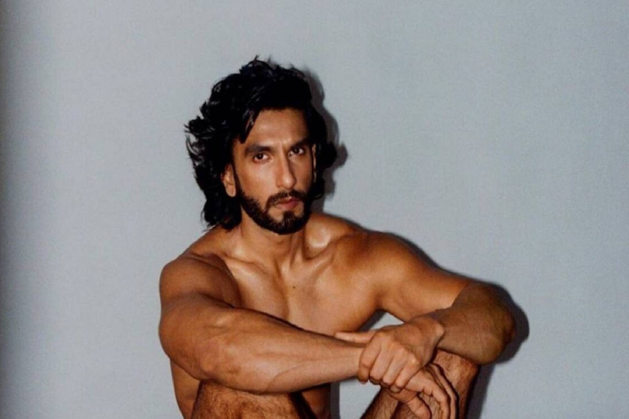 নগ্ন ফটোশ্য়ুট নিয়ে জেরবার রণবীর! চেম্বুর থানায় জিজ্ঞাসাবাদ অভিনেতাকে