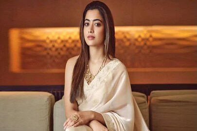 পুস্পা ২-তে মারা যাবেন ‘শ্রীভল্লী’! বড় আপডেট দিল রশ্মিকা