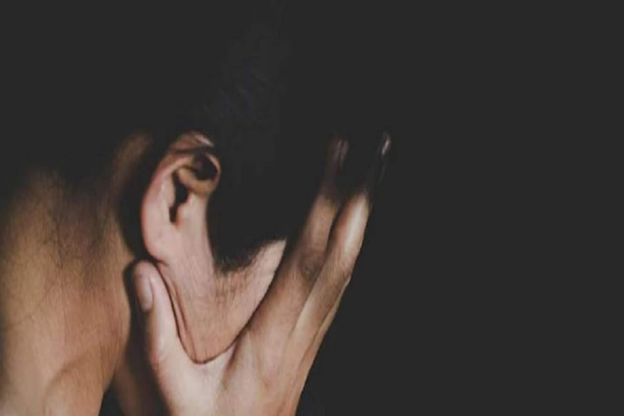 কোচিং সেন্টারে পড়তে গিয়ে সর্বনাশ ছাত্রীর, বেহুঁশ করে কুকীর্তি শিক্ষকের