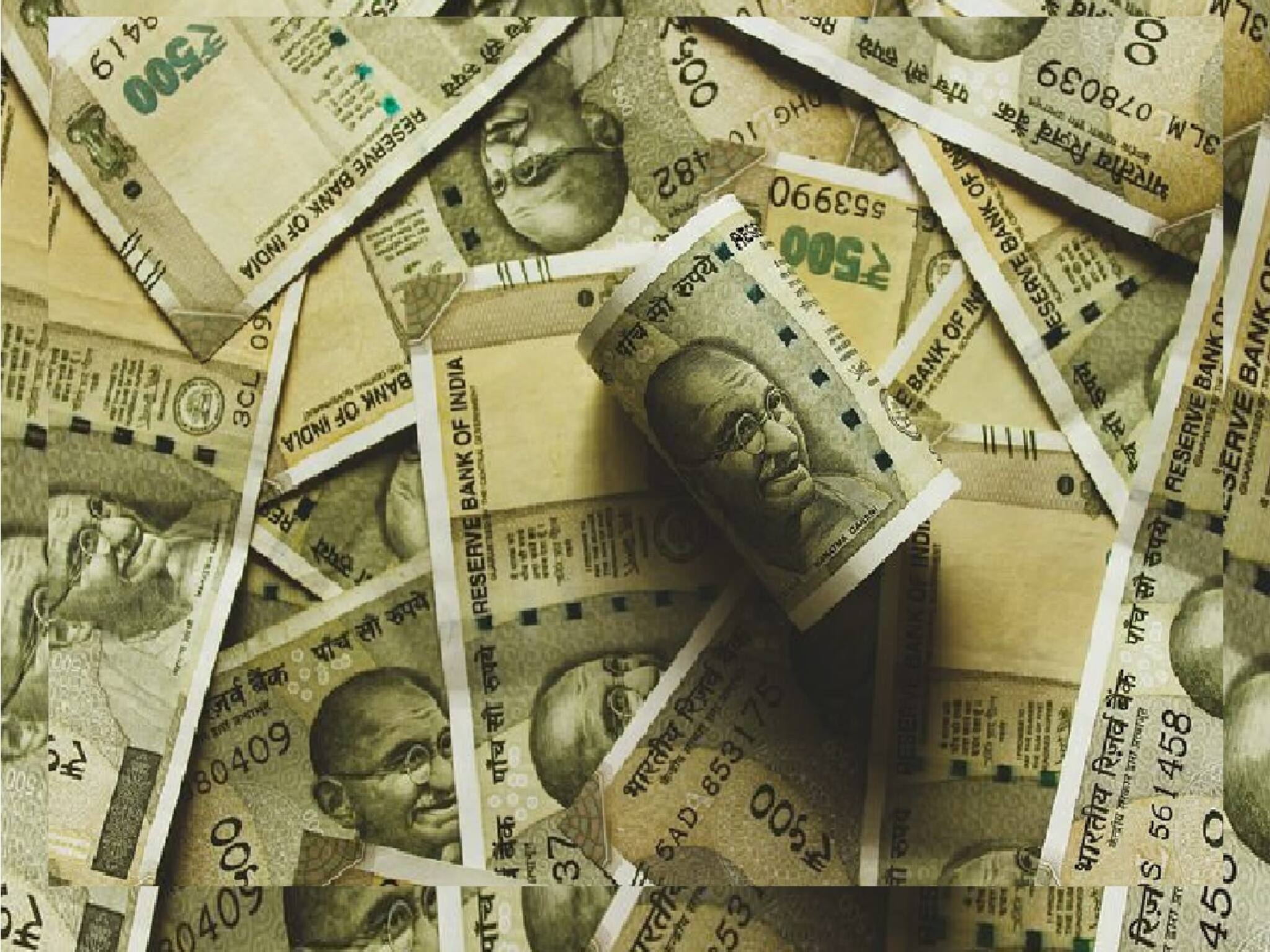 Fake Job : এক-দু লক্ষ টাকা নয়, চাকরি দেওয়ার নামে ২৪ লক্ষ টাকা প্রতারণা, অভিযোগের তির শাসক দলের দিকে