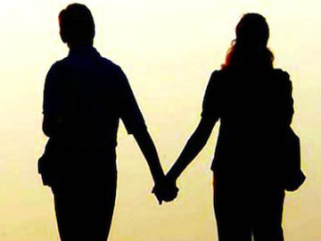 চল্লিশ পেরিয়ে ভাল থাকার রহস্য? কী সাঙ্ঘাতিক, বিবাহবিচ্ছেদ কেন উঠে আসছে কারণ হিসেবে