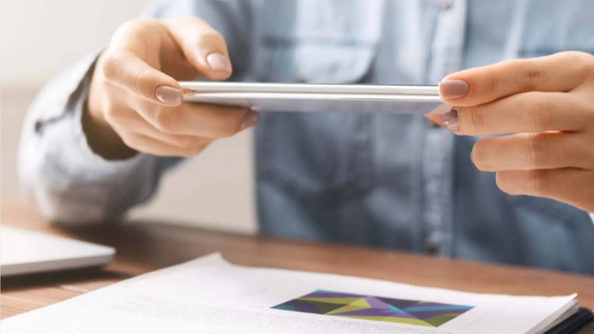 Tech Tips: ডকুমেন্ট স্ক্যান করে রাখুন মোবাইলে, এই কায়দা জানলে আর ঝক্কি পোহাতে হবে না