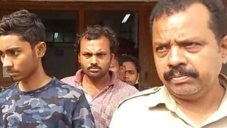 ফোন থেকে তথ্য চুরি! প্রতিবেশীর থেকে লক্ষ লক্ষ টাকা হাতিয়ে নিল গুণধর ছাত্র ফোন থেকে তথ্য চুরি! প্রতিবেশীর থেকে লক্ষ লক্ষ টাকা হাতিয়ে নিল গুণধর ছাত্র