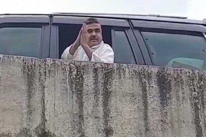 রাজভবনে গেলেন না শুভেন্দু
