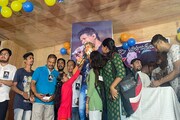 কেক কেটে, কেকে-র মূর্তি পুজো করে অভিনব জন্মদিন পালন করল উল্টোডাঙার কবিরাজবাগান