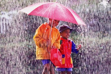 পুজো এগোতেই বাড়ছে বৃষ্টি, আজ ফের ভাসবে বাংলা, সতর্কতা হাওয়া অফিসের