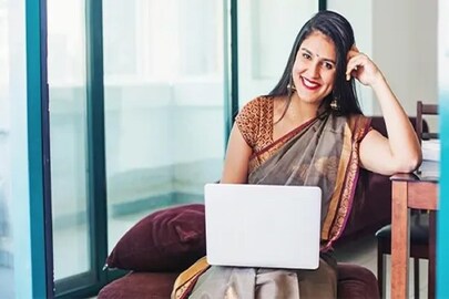 অর্থনৈতিক স্বাধীনতা অবশ্যই প্রয়োজন