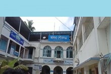 চাকরি নিয়ে দুর্নীতির অভিযোগ, পৌরসভায় বিক্ষোভ চাকরি প্রার্থীদের