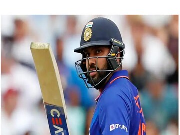 rohit sharma retires hurt with back spasm bcci gives injury update- Photo Courtesy- Twitter 