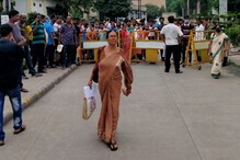 প্রাক্তন মন্ত্রীর স্বাস্থ্য পরীক্ষা, চিকিত্সা থেকে বঞ্চিত কয়েকশো সাধারণ রোগী! প্রাক্তন মন্ত্রীর স্বাস্থ্য পরীক্ষা, চিকিত্সা থেকে বঞ্চিত কয়েকশো সাধারণ রোগী!