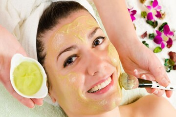 পুজোর আগেই চাই উজ্জ্বল ত্বক? মাত্র ৫দিনে শরীরের দাগ-ছোপ দূর করবে এই ঘরোয়া পদ্ধতি