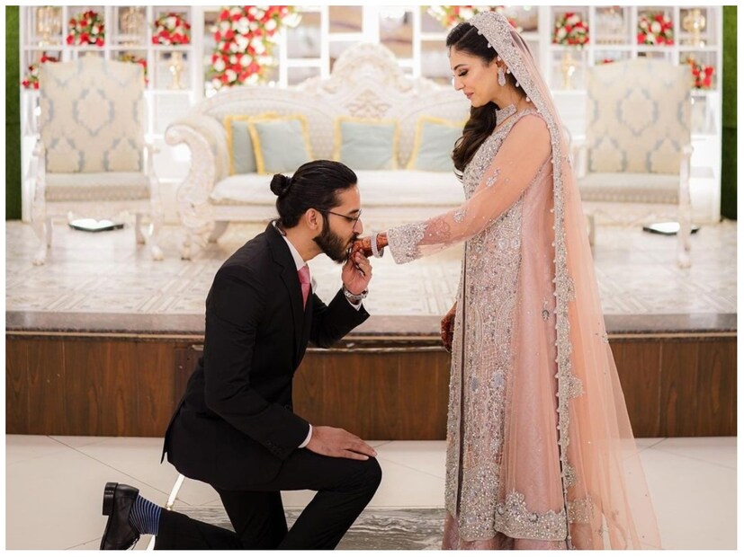 নিজের বিয়ের খবর নিয়েও খবরের শিরোনামে ছিলেন কায়নাত। 