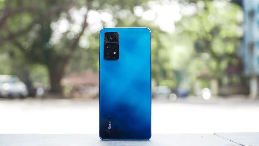 Redmi Note 11 Pro + 5G তে Qualcomm Snapdragon 695 5G প্রসেসর দেওয়া হয়েছে। 5000mAh ব্যাটারি এবং 67W ফাস্ট চার্জিং রয়েছে। 