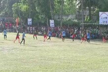 মালদহে ভারত বাংলাদেশ সীমান্ত রক্ষী বাহিনীর মৈত্রী ফুটবল ম্যাচ অনুষ্ঠিত মালদহে ভারত বাংলাদেশ সীমান্ত রক্ষী বাহিনীর মৈত্রী ফুটবল ম্যাচ অনুষ্ঠিত