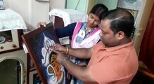 জামার বোতাম দিয়েই দেবী দুর্গার রূপদান আলিপুরদুয়ারের দীপঙ্করের জামার বোতাম দিয়েই দেবী দুর্গার রূপদান আলিপুরদুয়ারের দীপঙ্করের