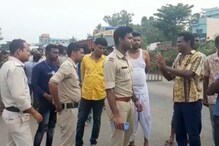 জাতীয় সড়কে পথদুর্ঘটনায় বাইক আরোহীর মৃত্যু! এলাকায় উঠল একাধিক অভিযোগের আঙুল জাতীয় সড়কে পথদুর্ঘটনায় বাইক আরোহীর মৃত্যু! এলাকায় উঠল একাধিক অভিযোগের আঙুল