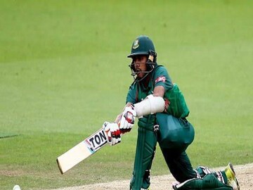 মেহেদির ওপর বাড়তি দায়িত্ব বাংলাদেশের