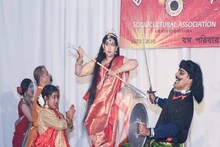 কোভিড কাটিয়ে পুজোয় মাতছেন প্রবাসী বাঙালিরা, কানাডার পুজোও এবার জমজমাট