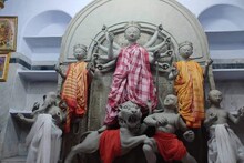 এখনও কামান ফাটানো হয় সন্ধিপুজোয়, দাঁ বাড়ির পুজোর পরতে পরতে ইতিহাস