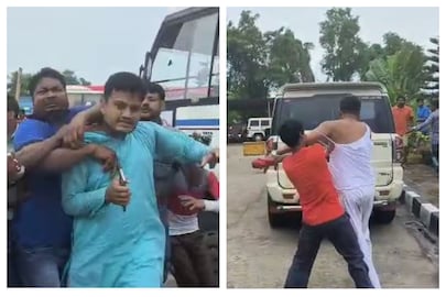 আক্রান্ত তৃণমূল নেতা তারক জানা (আকাশি পাঞ্জাবি)৷ প্রাণভয়ে পালাচ্ছেন তিনি (ডান দিকে)৷