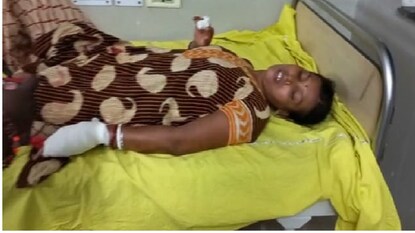 Purba Bardhaman: Husband tries to chop off wife's hand Purba Bardhaman: Husband tries to chop off wife's hand