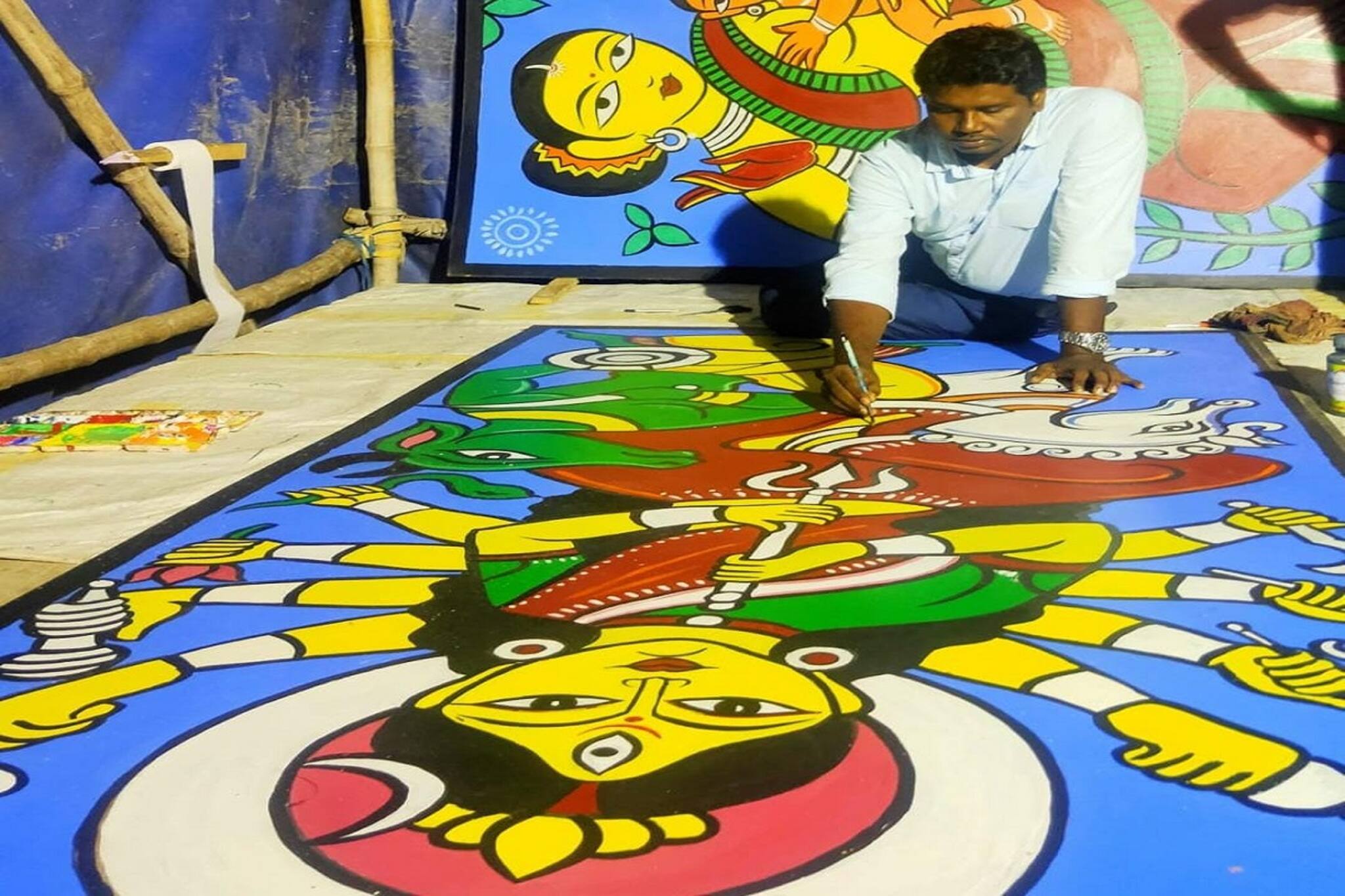 Howrah News: উলুবেড়িয়ার পুজোয় এবার নারীশক্তির বন্দনা, সেজে উঠছে মণ্ডপ