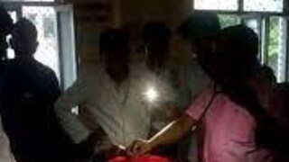 ভারী বর্ষণের জেরে উত্তরপ্রদেশের বালিয়া জেলায় বিঘ্নিত হয় বিদ্যুৎ পরিষেবা