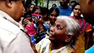 কান্নায় ভেঙে পড়েছে মৃতের পরিবার কান্নায় ভেঙে পড়েছে মৃতের পরিবার