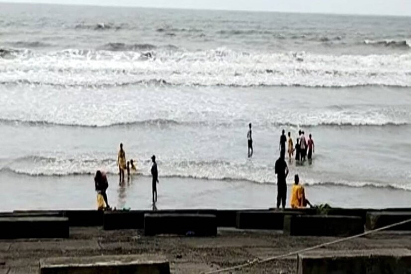 আবহাওয়া দফতরের ওয়েবসাইট থেকে প্রাপ্ত তথ্য অনুযায়ী শেষ চব্বিশ ঘন্টায় দিঘার গড় তাপমাত্রা ৩৪.২ ডিগ্রি সেলসিয়াস যা স্বাভাবিকের চেয়ে ৩ ডিগ্রি বেশি, সর্বনিম্ন তাপমাত্রা ২৬.৮ ডিগ্রি সেলসিয়াস যা স্বাভাবিকের চেয়ে ১ ডিগ্রি বেশি। 