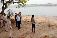পানিহাটিতে প্রবল শোরগোল, গঙ্গার চরে উদ্ধার নলিকাটা দেহ! 'খুনি' ৪ বন্ধু পানিহাটিতে প্রবল শোরগোল, গঙ্গার চরে উদ্ধার নলিকাটা দেহ! 'খুনি' ৪ বন্ধু