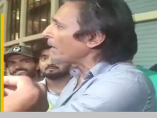 after pakistan losses asia cup 2022 title pcb ceo ramiz raja gets angry on indian journalist
