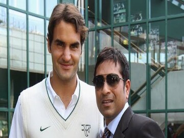 বন্ধু রজারের বিদায় লগ্নে ভাষা হারিয়েছেন সচিন