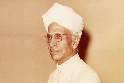 ৫ সেপ্টেম্বর  শিক্ষক দিবস, কেন বেছে নেওয়া হল? জানুন সেই ইতিহাস