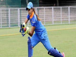 ইংল্যান্ডে খেলতে গিয়ে সর্বশান্ত তানিয়া