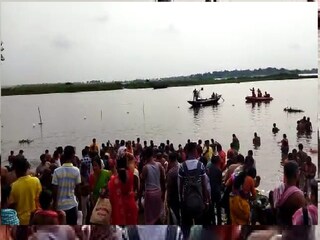During mahalaya tarpan crackers blasted in Purba Bardhaman