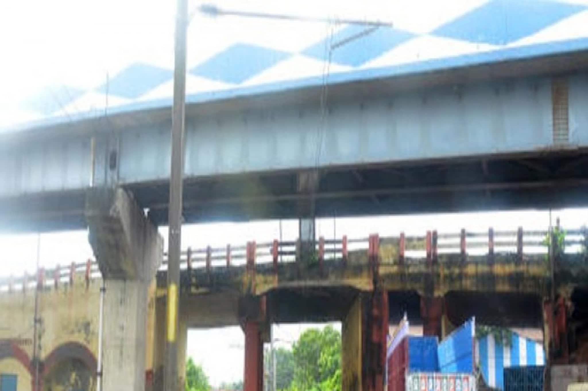 ভাঙতে হবে চিৎপুর ব্রিজ, সরানো হবে প্রায় চারশো বাসিন্দাকে