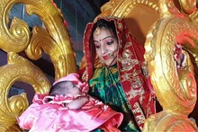 ২৪ বছর পর সন্তানের জন্ম, মা-মেয়েকে রথে চাপিয়ে বাড়ি আনল পরিবার